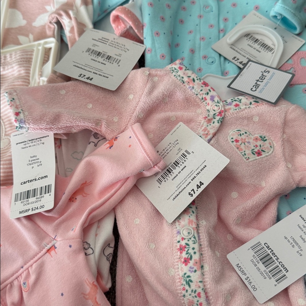 Carter Child of Mine Preemie Baby Clothing Lot Sleepers Bodysuits 7 Pieces - Picture 5 of 5